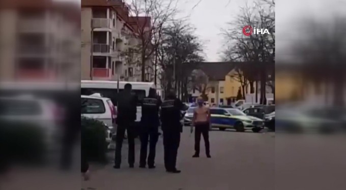 Almanya'da polis bir Türk'ü sokak ortasında vurarak öldürdü