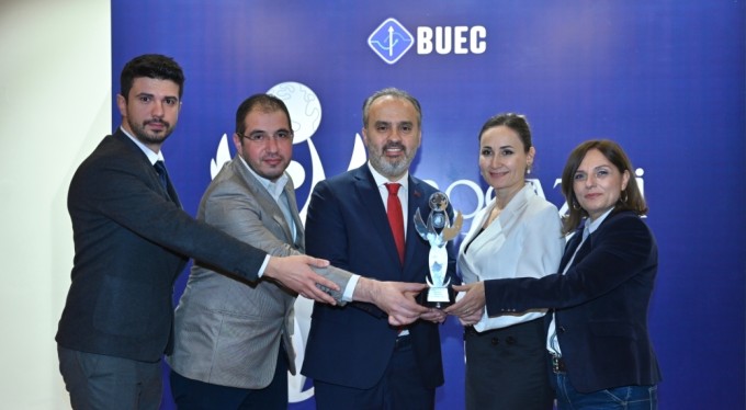 'Yılın Çevreci Yerel Yönetimi' ödülü Bursa'ya geldi