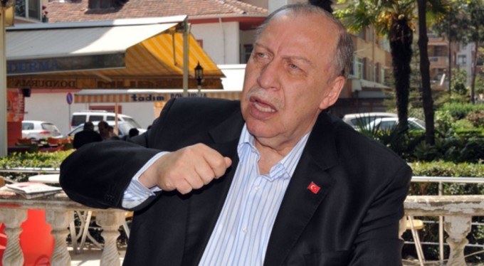 Eski Bakan Yaşar Okuyan hayatını kaybetti