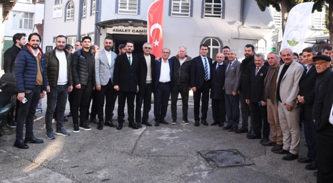 Osmangazi Belediyesi'nden camilere hizmet eli