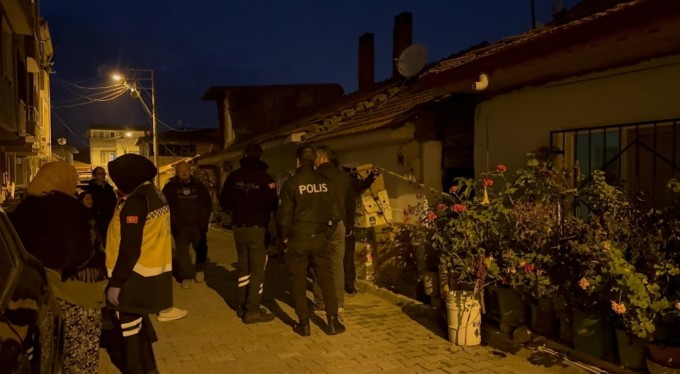 Bursa'da 41 yaşındaki adam yalnız yaşadığı evinde ölü bulundu!