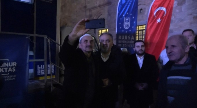 Başkan Aktaş seçim çalışmasına Ulu Cami'de başladı