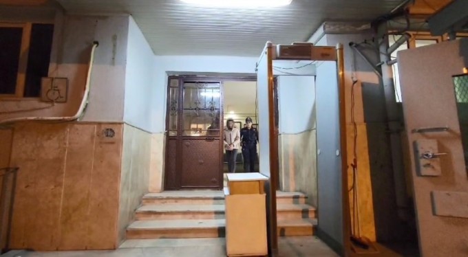 Bursa'da polisin durdurduğu otomobilden 60 gram uyuşturucu çıktı