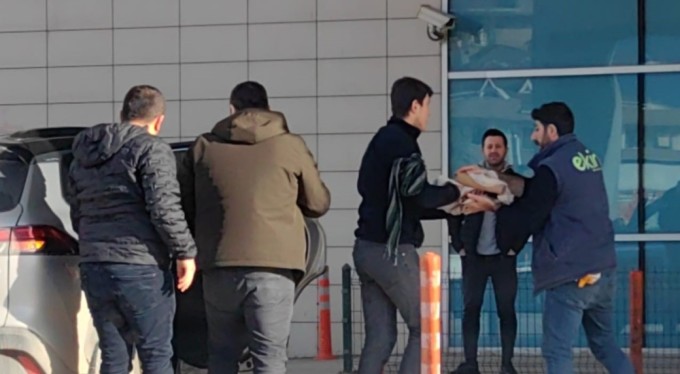 Bursa'da elini kesim makinesine kaptıran işçinin parmakları koptu!