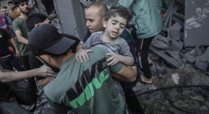 Gazze'de can kaybı 24 bin 100'e yükseldi