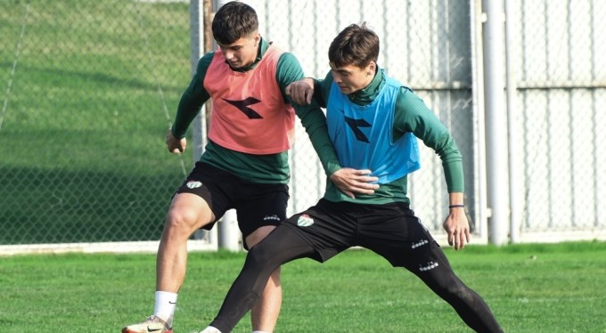 Bursaspor, Karacabey maçı hazırlıklarını sürdürdü