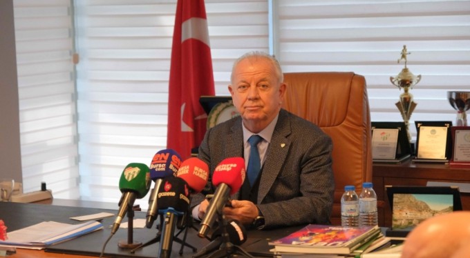 Bursaspor Divan Başkanı Galip Sakder'den kongreye büyük çağrı