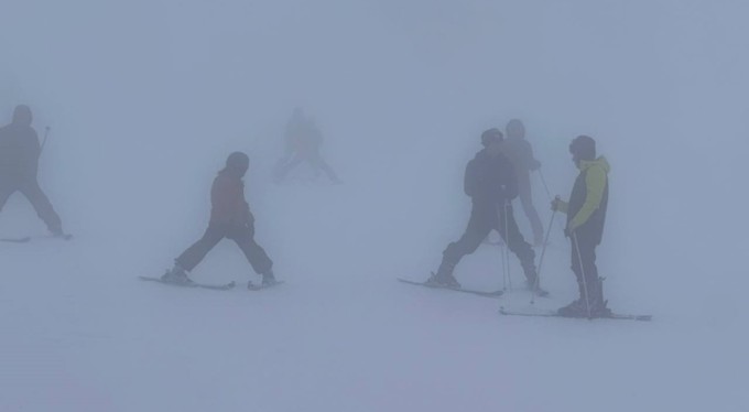 Uludağ'da göz gözü görmüyor!
