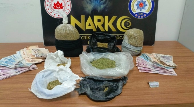 Bursa'da uyuşturucuyu iç çamaşırlarına saklayan karı-koca tutuklandı!