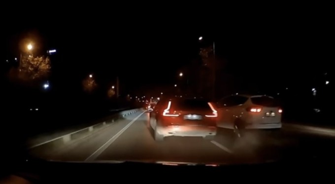 Bursa'da faciadan dönülen anlar kamerada...Makas kazayı böyle getirdi