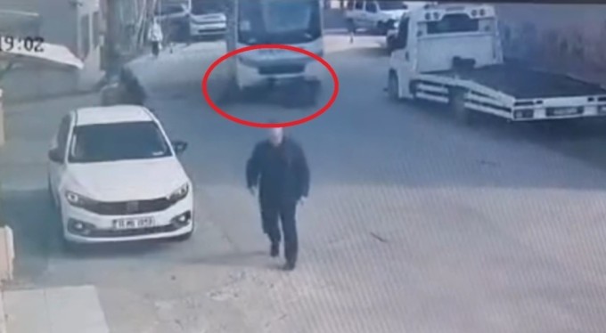 Bursa'da feci kaza kamerada!