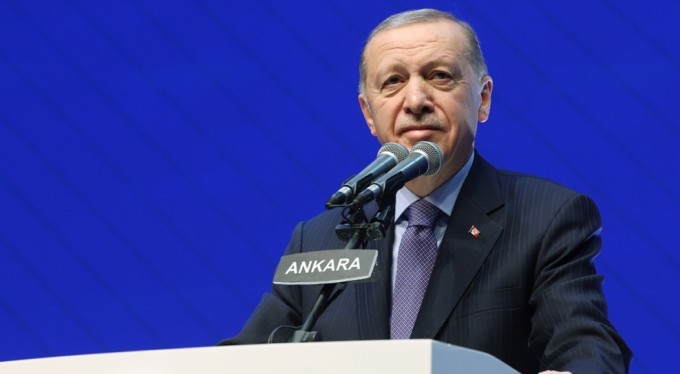 Cumhurbaşkanı Erdoğan: "Tüm oyun planlarını yalan ve algı üzerine kuran iş bilmezlerin elinde şehirlerimiz perişan oldu"