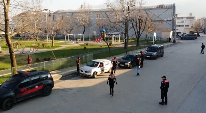 Bursa polisi kuş uçurtmuyor