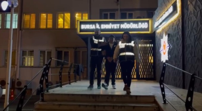 Bursa'da kekiğe bonzai karıştırdı! Polisten kaçamadı