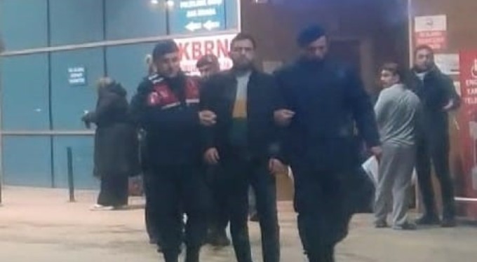 Zihinsel engelli oğlu tarafından öldürüldü, gözyaşlarıyla toprağa verildi