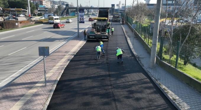 Bursa Büyükşehir'den asfalt mesaisi