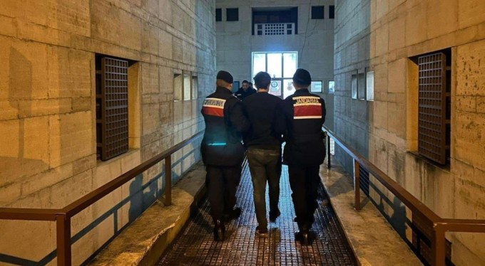 Bursa'da bağ evi hırsızları jandarma tarafından yakalandı!