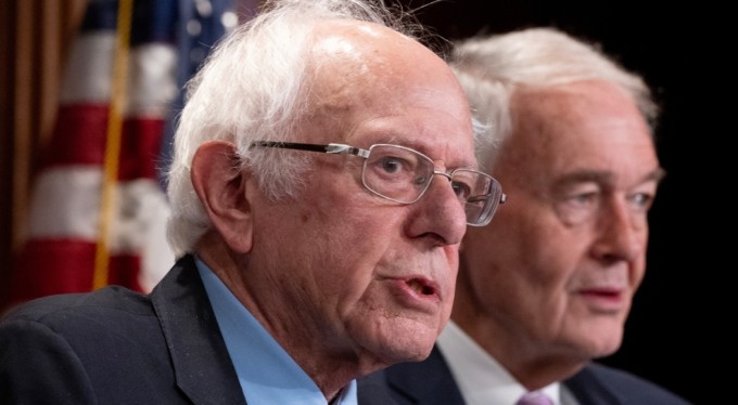ABD'li Senatör Sanders'tan Biden'a UNRWA çağrısı