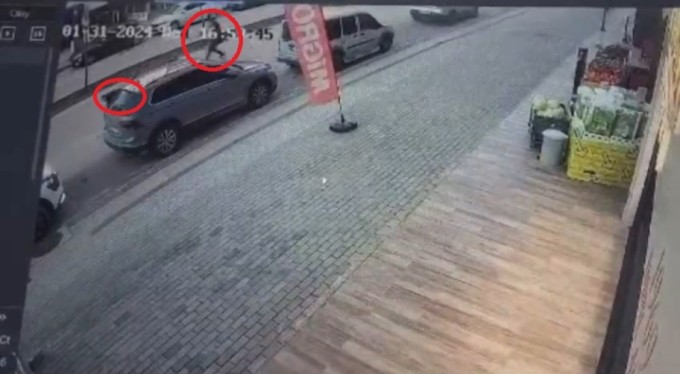 Bursa'da husumetlisini takip etti, silahla ateş açtı!