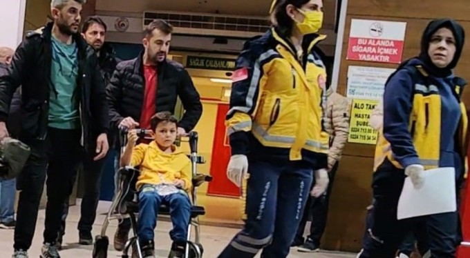 Bursa'da madeni parayı yutan 7 yaşındaki çocuk hastaneye kaldırıldı!