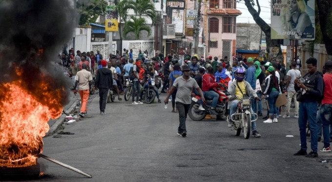 Haiti'de hükümet karşıtı protestolarda kan aktı: 6 ölü