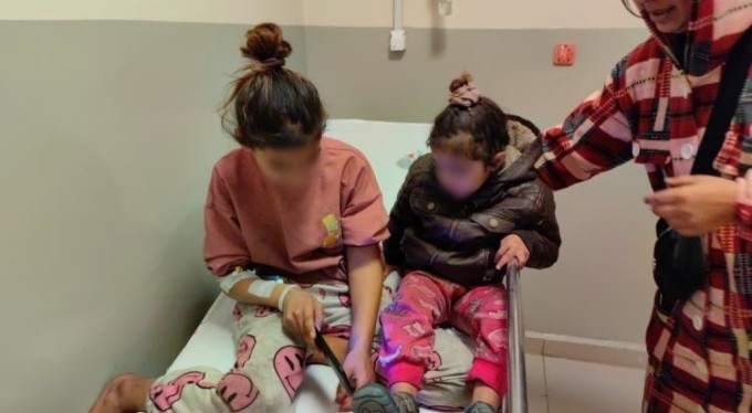 Bursa'da 4 yaşındaki çocuk sinirlendiği ablasını bıçakladı!