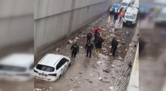 Antalya'da sel felaketinde 1 kişinin cansız bedenine ulaşıldı