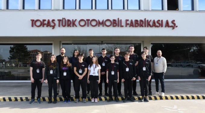 Şahinkayalı Öğrenciler Bursa'nın Otomotiv Devi Tofaş'ta