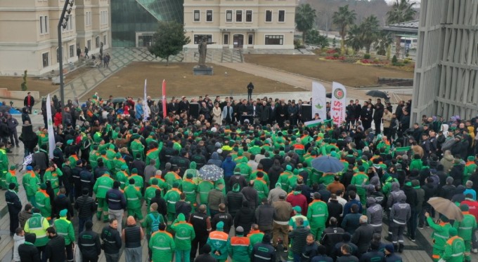Osmangazi Belediyesi'nde emekçinin yüzü gülüyor
