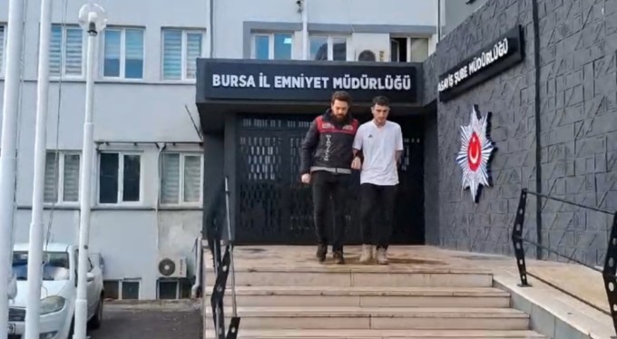 Bursa'da hırsız çaldığı tabletin GPS özelliği sayesinde enselendi