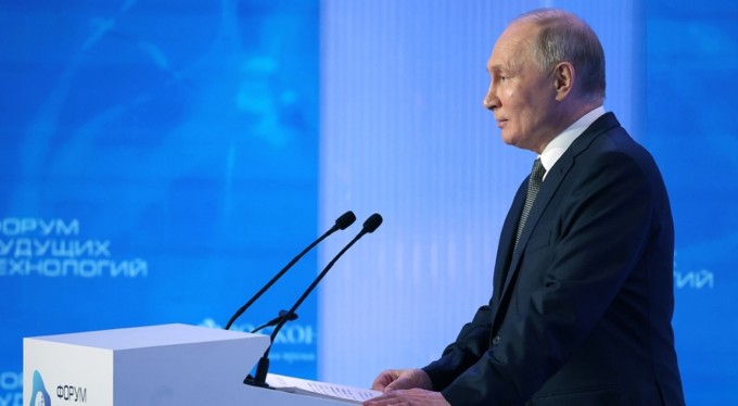 Putin: "Kanser aşısı üretmeye yaklaştık"