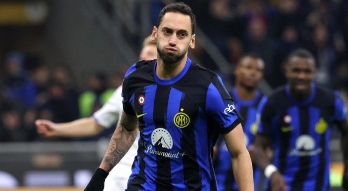 Inter'e, Hakan Çalhanoğlu'ndan kötü haber