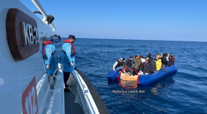 Yunanistan kaçak göçmenleri ölüme terk etmeye devam ediyor