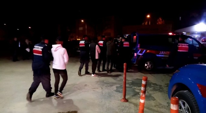 Bursa'da kaçak 5 Afgan uyruklu şahıs yakalandı