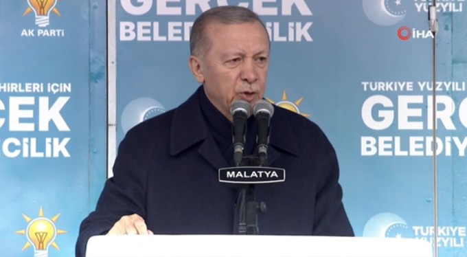 Cumhurbaşkanı Erdoğan: "Türkiye bugüne kadar ne çektiyse zübük siyasetçi tiplerinden çekmiştir"