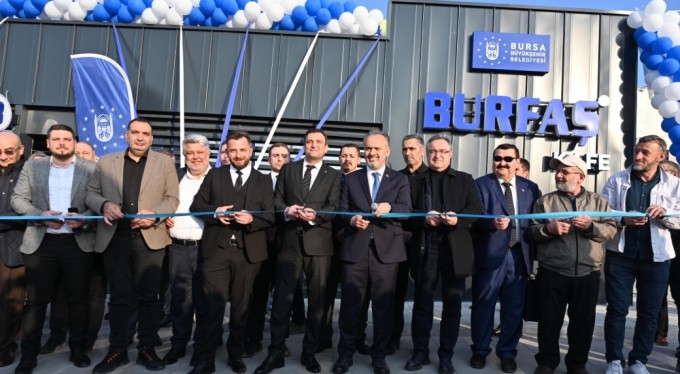 Burfaş Kafe Kent Meydanı'nda