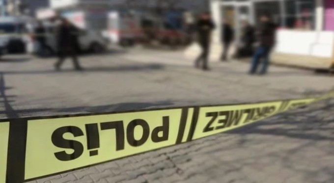 Kaçırdığı kızın evini bastı, katliam yaptı!