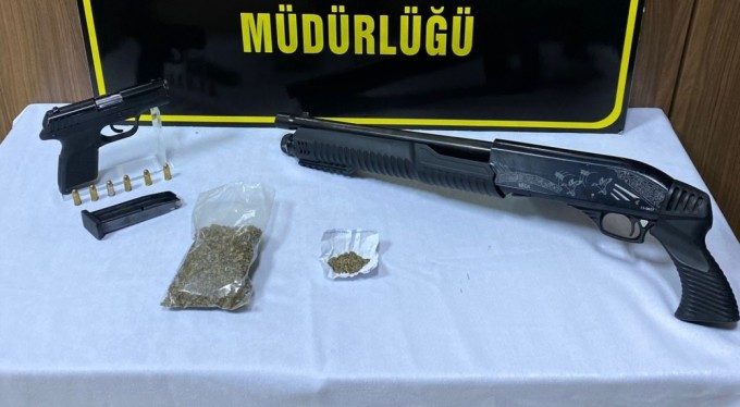 Bursa polisinden uyuşturucu operasyonu: 2 tutuklu