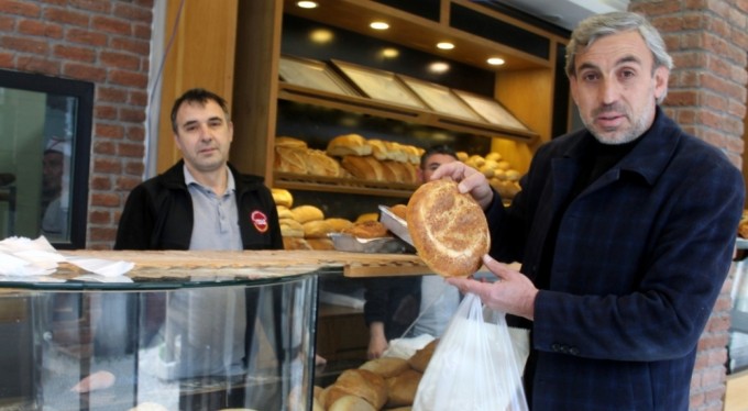 Yenişehir'de 300 gram pide 10 lira