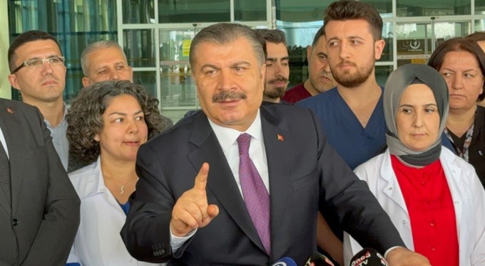 Sağlık Bakanı Koca: "Randevu alıp gelmeyenlerin sayısı 23 milyon kişi"