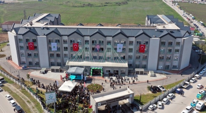 Bakan Göktaş'ın katılımıyla BAREM Huzurevi ve Alzheimer Bakım Merkezi hizmete açıldı