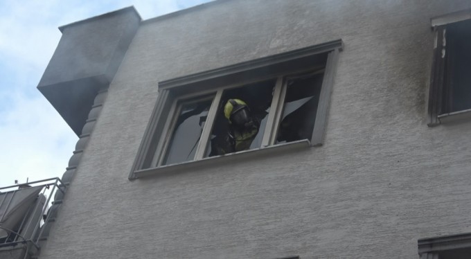Bursa'da evde çıkan yangında can pazarı: 2 yaralı