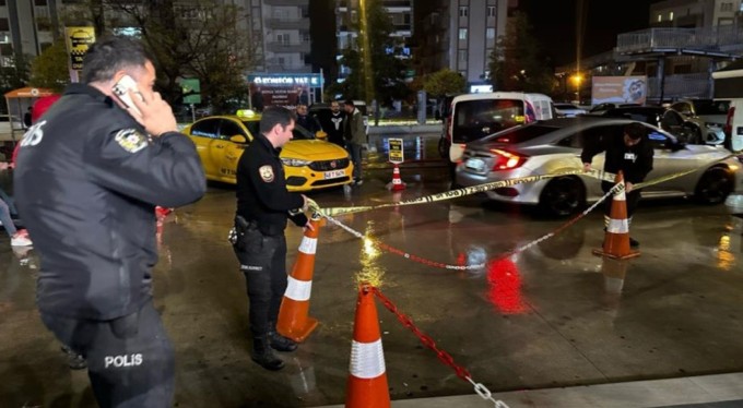 Alışveriş merkezinde korkunç olay! Beyzbol sopasıyla darp ederek öldürdü