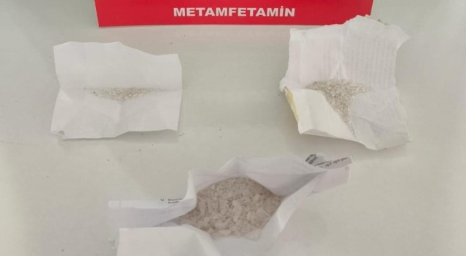 Bursa polisi uyuşturucu tacirlerine göz açtırmadı