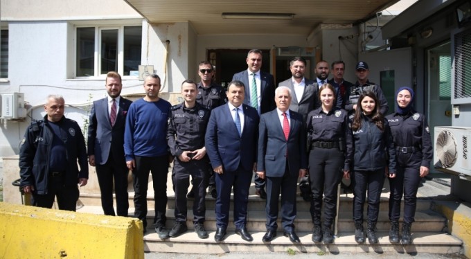 Başkan Bozbey'den Polis Teşkilatı'na bayram tebriği