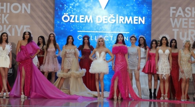 Özlem Değirmen Fashion Week Türkiye'ye damga vurdu