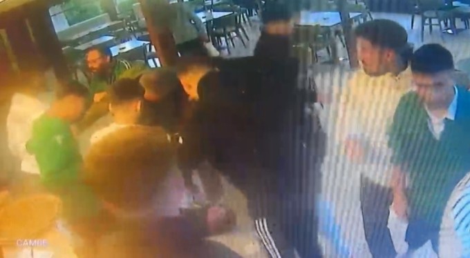 14 kişinin hastanelik olduğu maç sonrası 14 yaşında çocuğu ölesiye dövmüşler