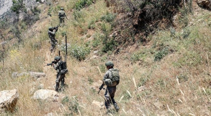 Bozdoğan-37 operasyonlarında teröristlere ait 92 mağara, sığınak ve barınma alanı imha edildi