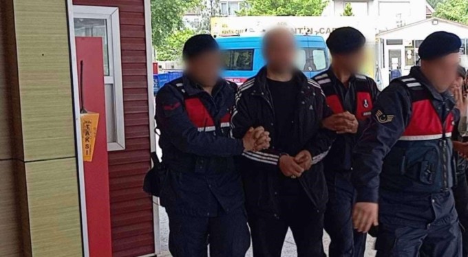 Bursa'da JASAT ekipleri suç makinesini yakaladı