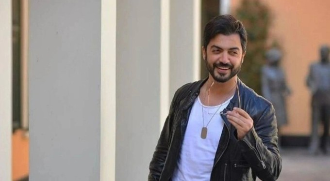 Şarkıcı Yusuf Güney'e hakaret ettiği iddia edilen şüpheliye 2 yıl 4 aya kadar hapis talebi